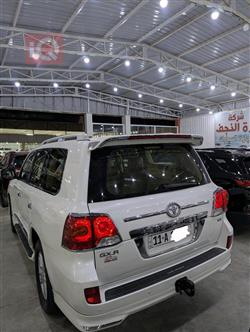 تويوتا لاندكروزر